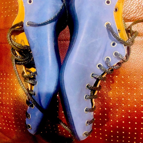 Fall shoes — John Fluevog - Picture 8 of 11